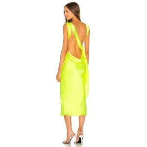 The Bar Max Midi Silk Revolve Twist Dress Key
Lime Neon Green